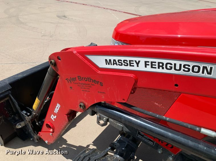 image for item JT9776 2022 Massey Ferguson GC1725 MFWD tractor