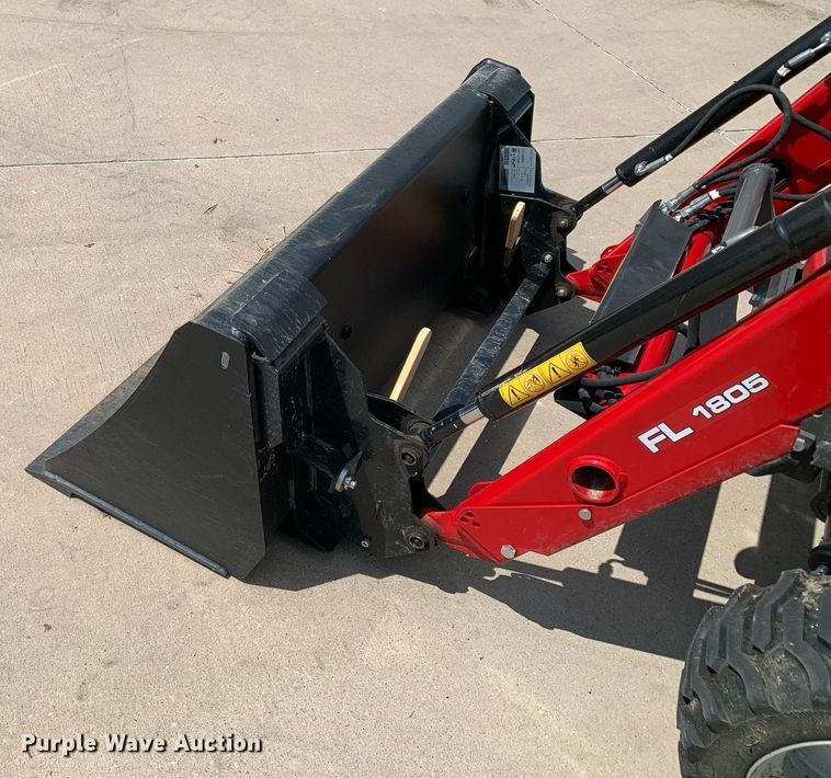 image for item JT9776 2022 Massey Ferguson GC1725 MFWD tractor