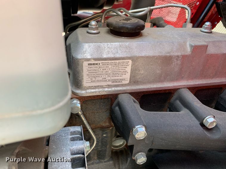 image for item JT9776 2022 Massey Ferguson GC1725 MFWD tractor