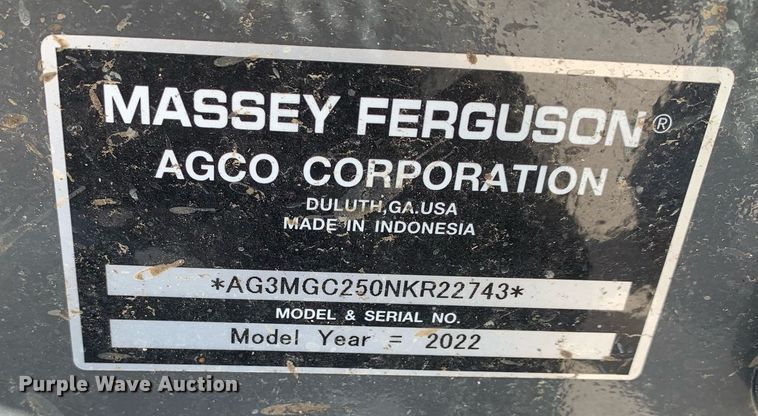 image for item JT9776 2022 Massey Ferguson GC1725 MFWD tractor