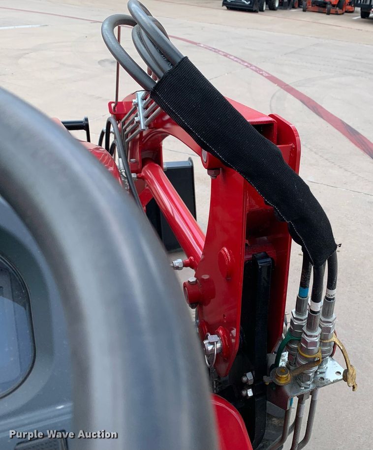 image for item JT9777 TYM T25NHVS1 MFWD tractor