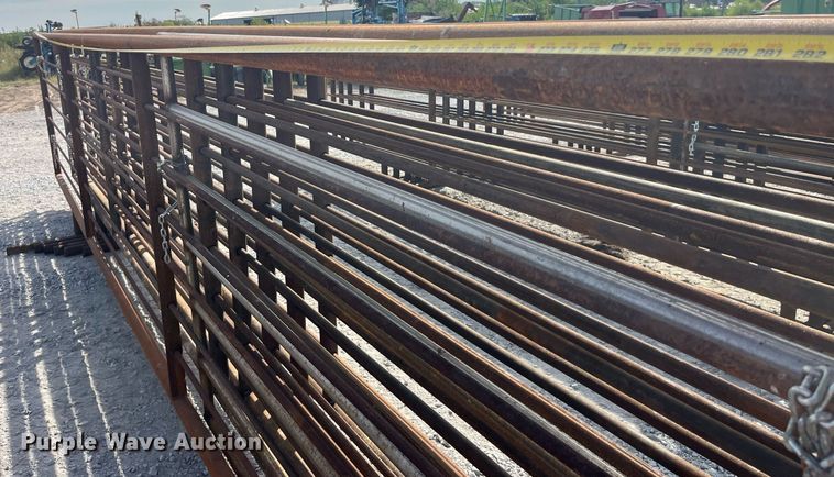 image for item LC9178 (6) 24' L livestock panels 