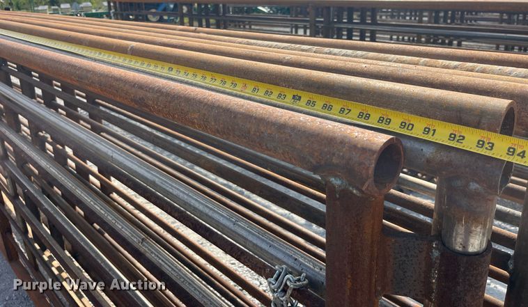 image for item LC9178 (6) 24' L livestock panels 