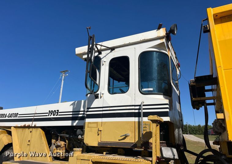 image for item LC9211 Terra Gator 1903 applicator