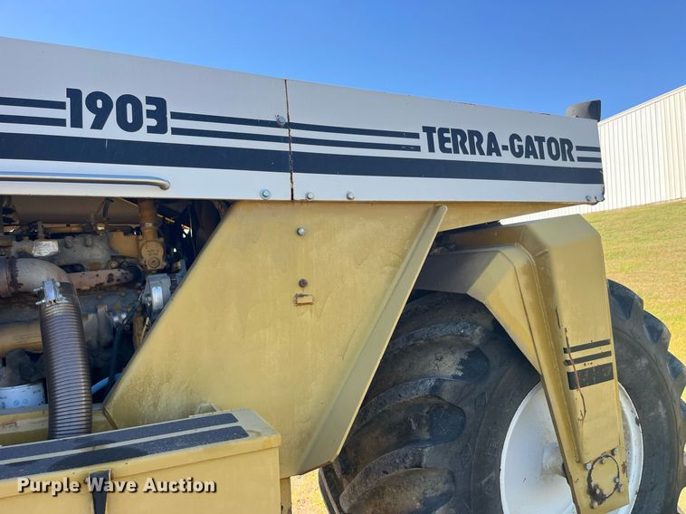 image for item LC9211 Terra Gator 1903 applicator