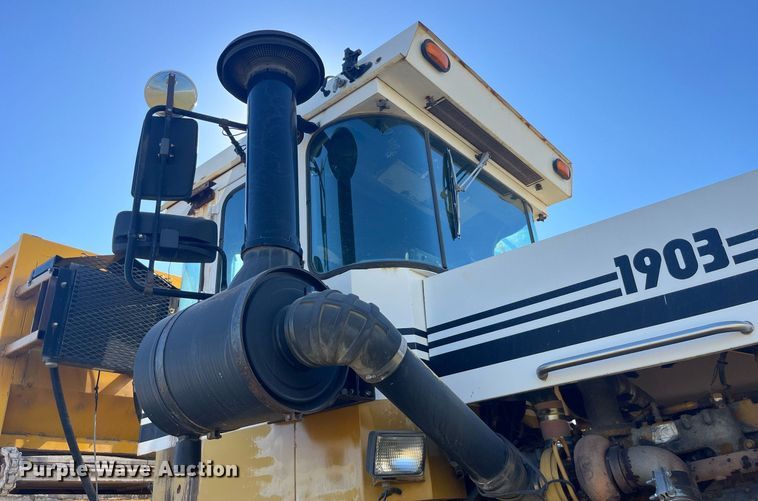 image for item LC9211 Terra Gator 1903 applicator