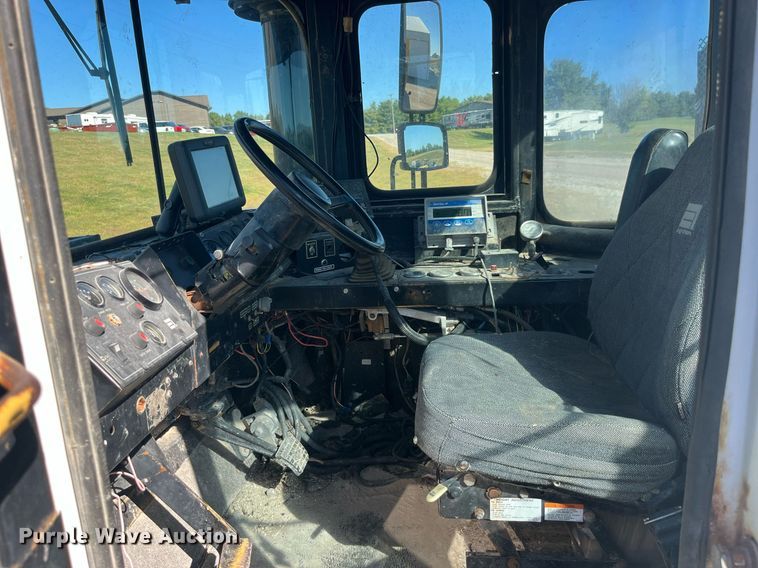 image for item LC9211 Terra Gator 1903 applicator