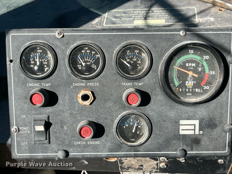 image for item LC9211 Terra Gator 1903 applicator