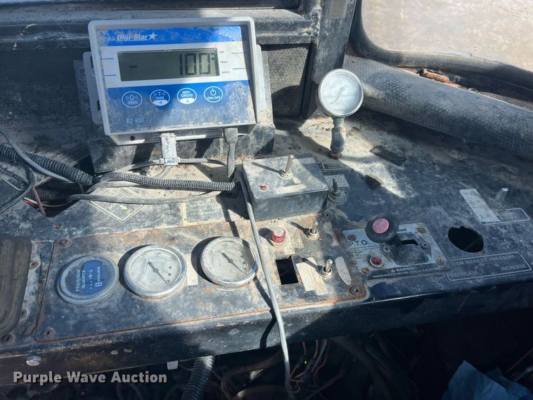 image for item LC9211 Terra Gator 1903 applicator