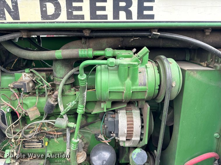 image for item OG9687 1990 John Deere  6000 sprayer