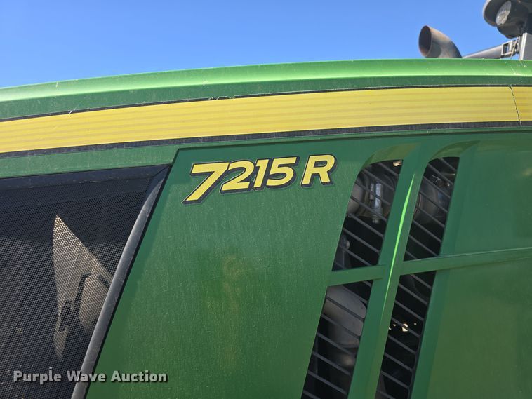 image for item OH9783 2013 John Deere 7215R MFWD tractor