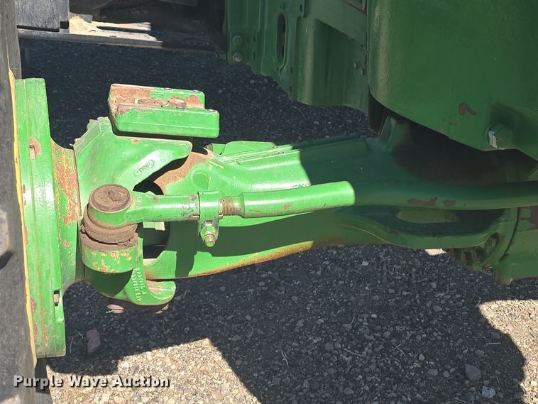 image for item OH9783 2013 John Deere 7215R MFWD tractor