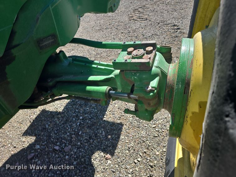 image for item OH9783 2013 John Deere 7215R MFWD tractor