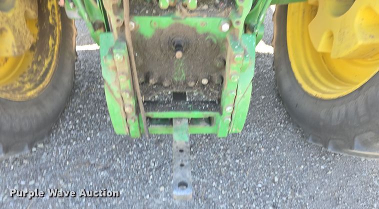 image for item OH9783 2013 John Deere 7215R MFWD tractor