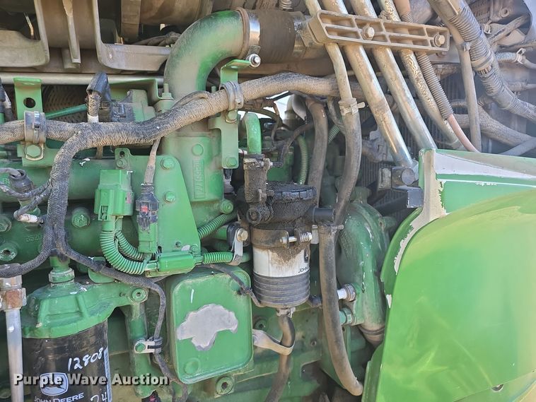 image for item OH9783 2013 John Deere 7215R MFWD tractor