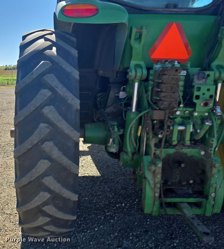 image for item OH9783 2013 John Deere 7215R MFWD tractor