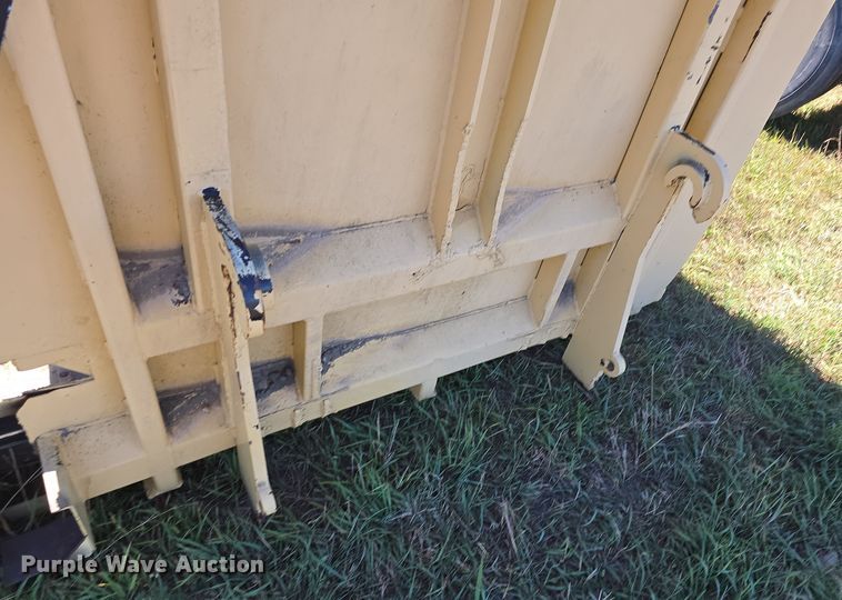 image for item OH9792 Rubber Round-Up 2125 conveyor bucket