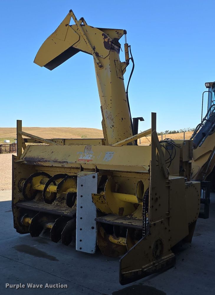 image for item OH9793 1991 SMI 2500 snow blower