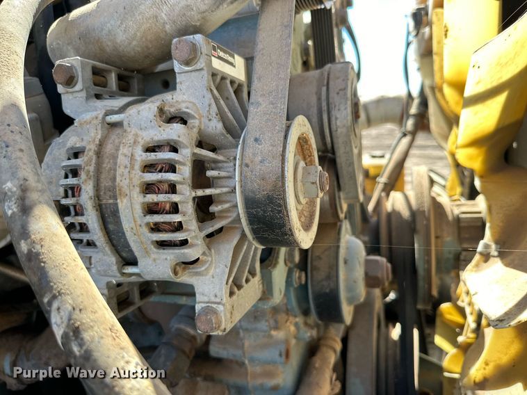 image for item DD3267 2010 Freightliner  Cascadia semi truck