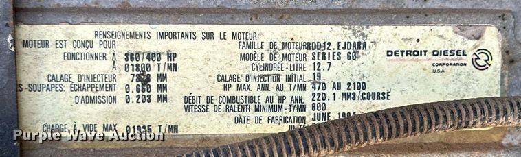 image for item DD3267 2010 Freightliner  Cascadia semi truck