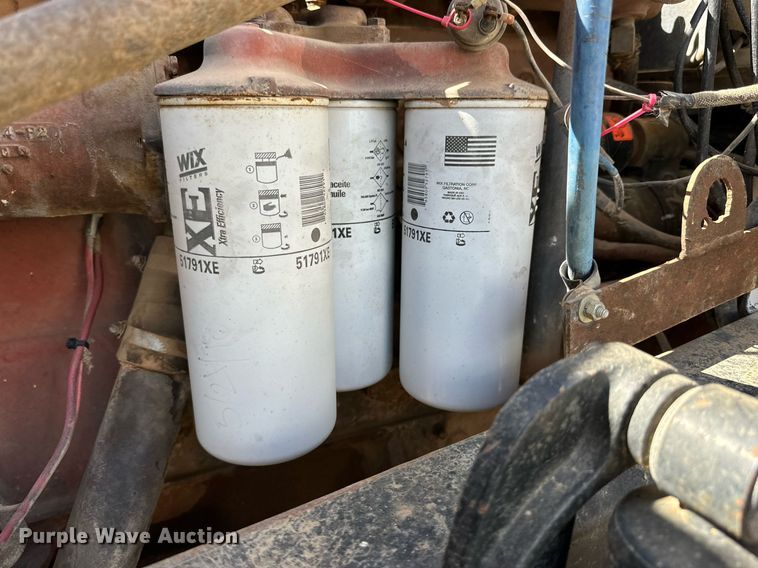 image for item DD3293 1981 Mack R685ST semi truck