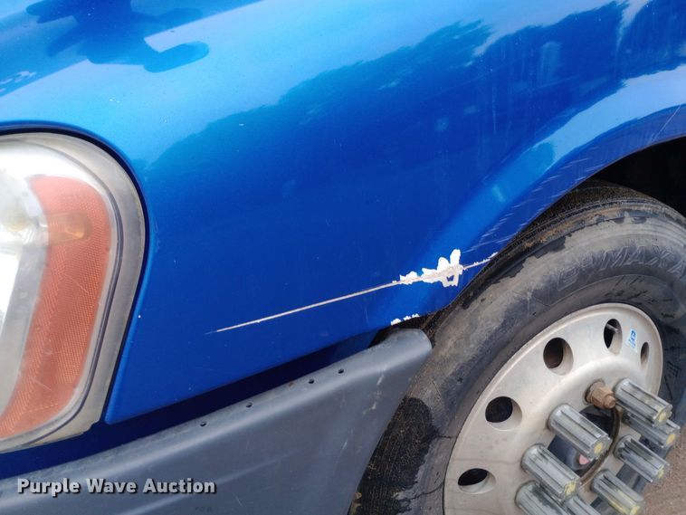 image for item DH1411 2014 Freightliner  Cascadia semi truck