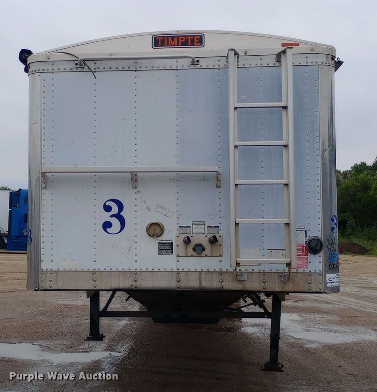 image for item DH1413 2006 Timpte Super Hopper grain trailer