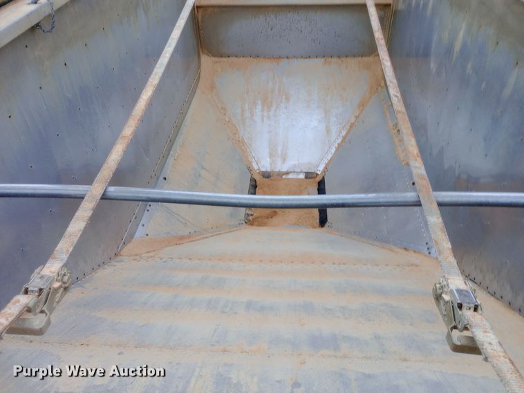 image for item DH1413 2006 Timpte Super Hopper grain trailer