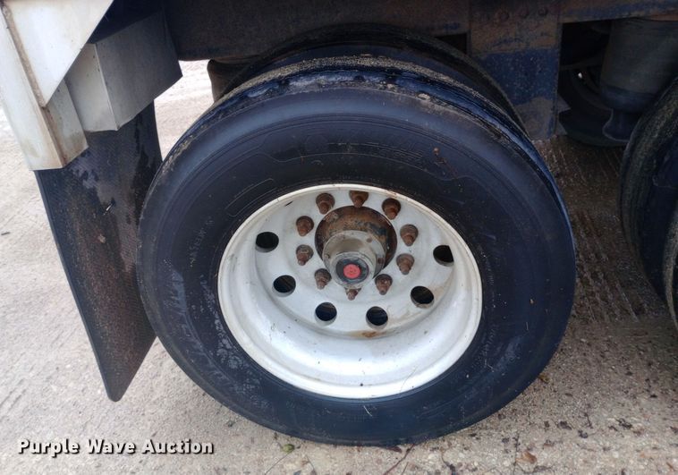 image for item DH1413 2006 Timpte Super Hopper grain trailer