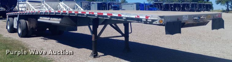 image for item DH1467 2012 Reitnouer Max Miser flatbed trailer