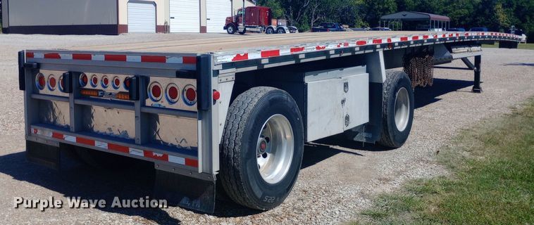 image for item DH1467 2012 Reitnouer Max Miser flatbed trailer