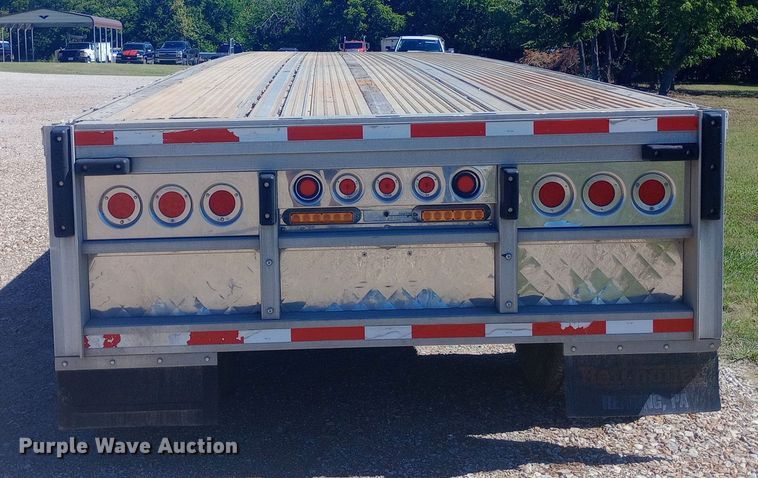 image for item DH1467 2012 Reitnouer Max Miser flatbed trailer