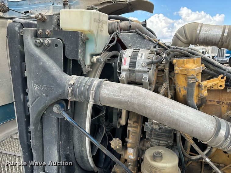 image for item DH8622 2008 Peterbilt 388 semi truck