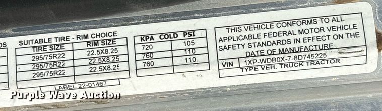 image for item DH8622 2008 Peterbilt 388 semi truck