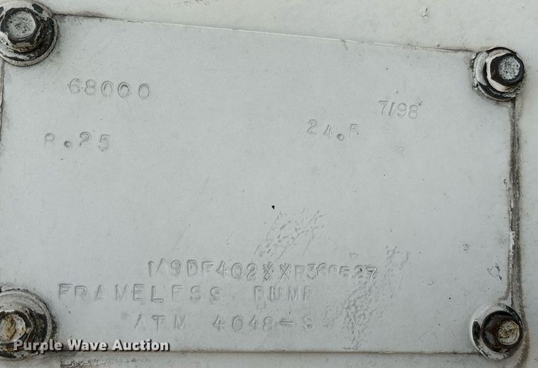 image for item DH8623 1999 American end dump trailer