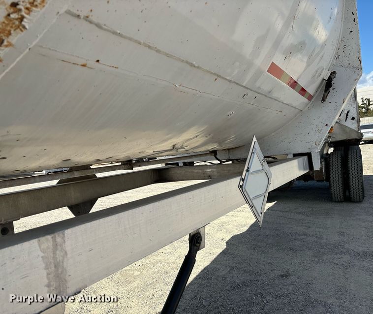 image for item DH8624 1999 ATM-4048-8 American end dump trailer
