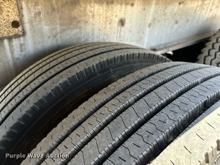 image for item DH8624 1999 ATM-4048-8 American end dump trailer