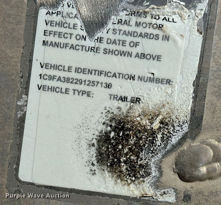 image for item DL0457 2009 CEI Pacer feed delivery trailer