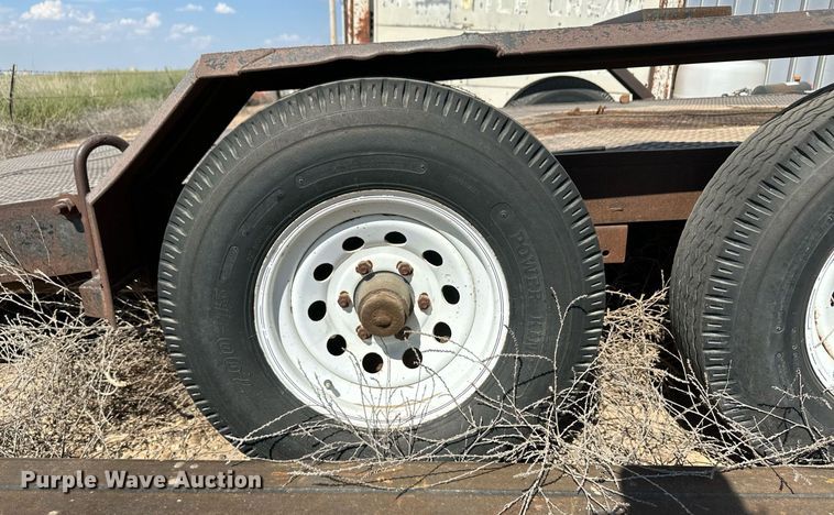 image for item DL0459 Shop built utility trailer