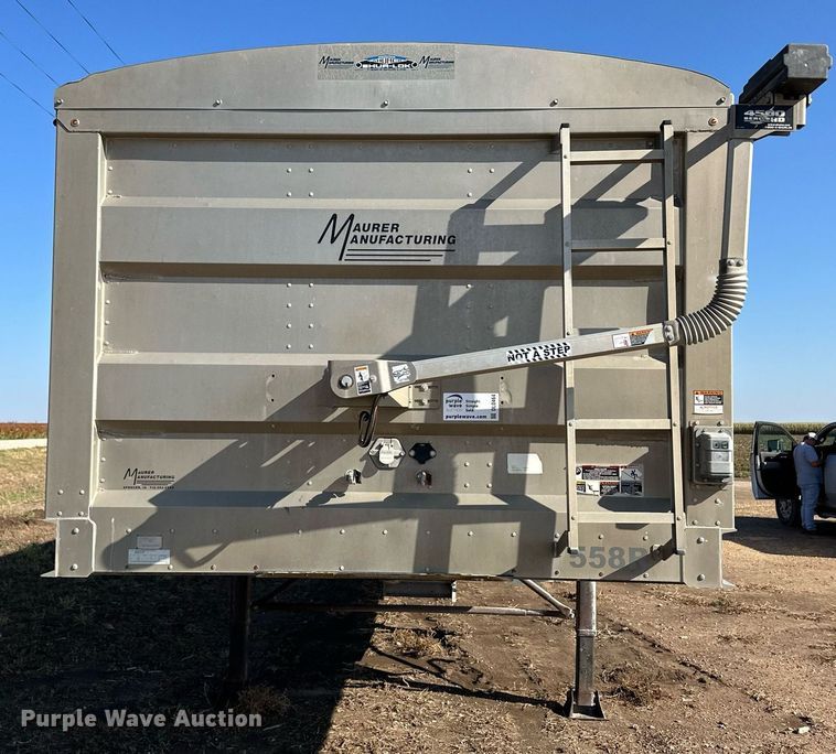 image for item DL0464 2015 Maurer Grain TR grain trailer