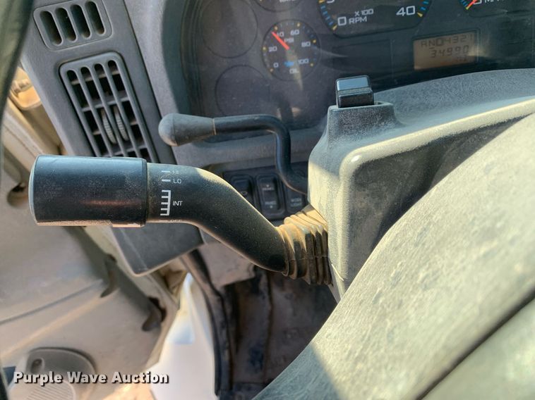 image for item DM1806 2006 International  7600 flatbed truck