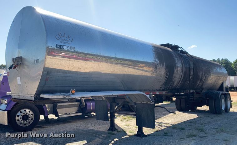 image for item DM1812 1999 Tremcar CT5931 tank trailer