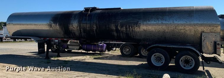 image for item DM1812 1999 Tremcar CT5931 tank trailer