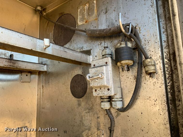 image for item DM1812 1999 Tremcar CT5931 tank trailer