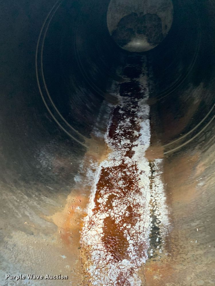 image for item DM1812 1999 Tremcar CT5931 tank trailer