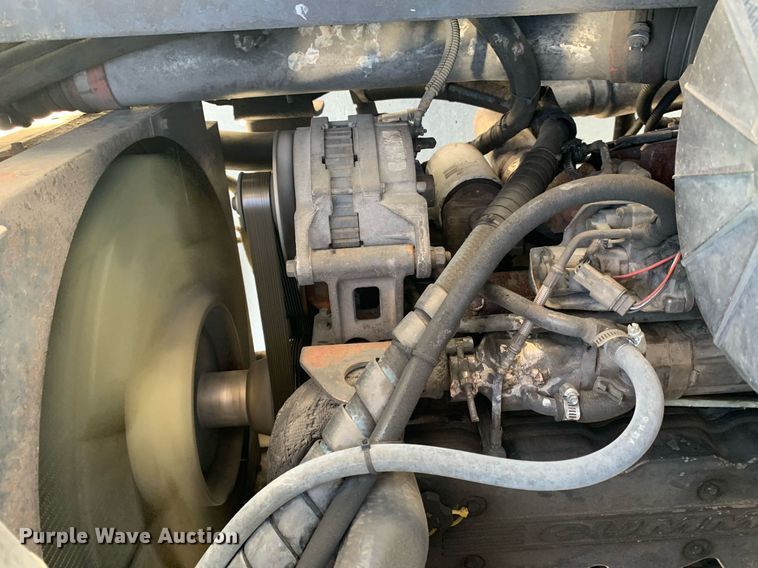 image for item DM1815 2005 Kalmar 30 yard truck