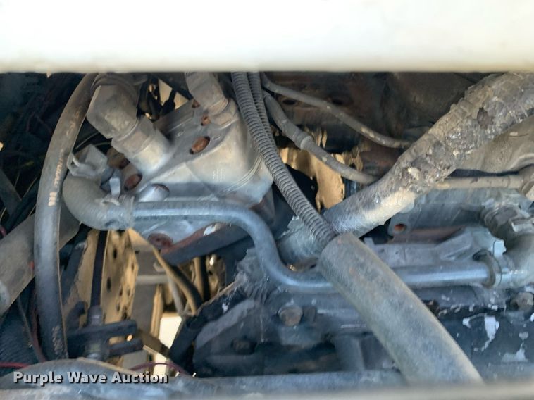 image for item DM1815 2005 Kalmar 30 yard truck