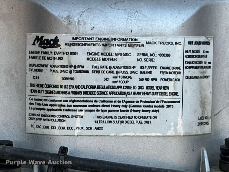 image for item DM2028 2014 Mack CHU613  semi truck