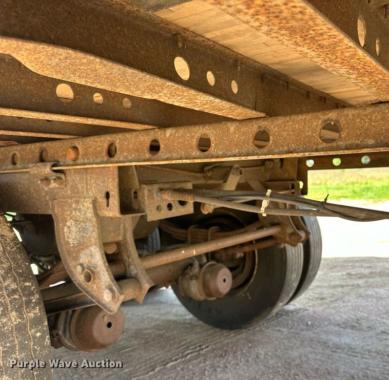 image for item DN0767 1998 Great Dane  dry van trailer