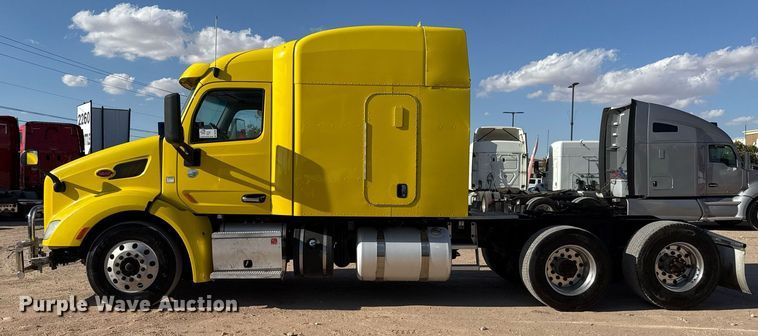image for item DO2500 2017 Peterbilt 579 semi truck